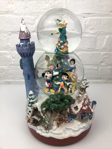 Disney Mickey & Friends Weihnachten Double Bubble musikalische Schneekugel getestet! - Bild 1 von 21