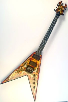 2008 B.C. Rich KKV Kerry King Flying V ¡con gráfico Tribal over Fire! Foto 1 de 4