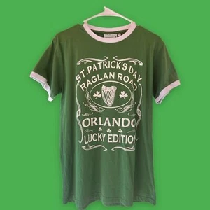 St. Patrick’s Day Raglan Road Orlando Lucky Edition Short Sleeve T-Shirt Medium - Picture 1 of 3