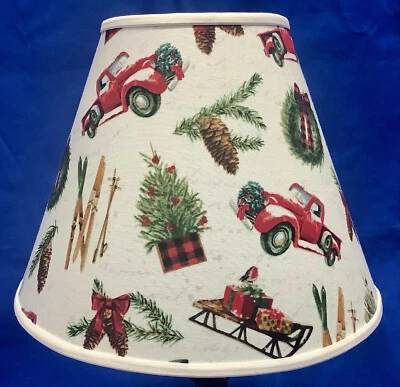 Recuerdos de Navidad Trineo Cielos Árbol Guirnalda Navidad Pantalla de lámpara hecha a mano Foto 1 de 2