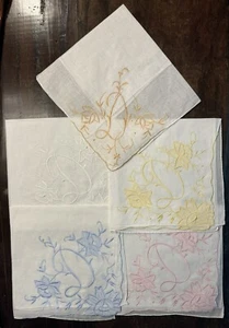 Lot of 5 Cotton Handkerchiefs  Monogram  Letter D Embroidered Great Gift - Picture 1 of 1