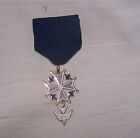 Hugenottische protestantische Kirche Symbol Taube Lis Medaille Abzeichen Auszeichnung Orden Königliche Gesellschaft