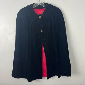 Vintage Black Velvet Cape with Red Lining Womens OS One size Victorian Goth - Picture 1 of 4
