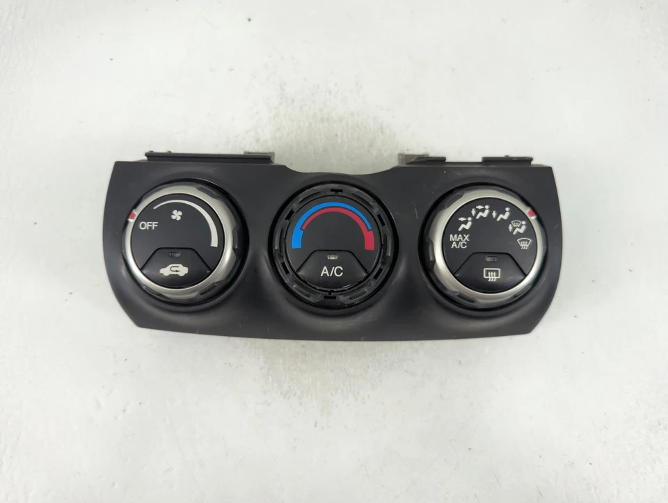 2002-2006 Honda Cr-v Ac Heater Climate Control D026z ZRDFE - Image 1 of 4
