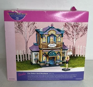 Vintage 2003 Dept 56 BARBIE 59089 Pet Salon e Boutique scatola originale funzionante - Foto 1 di 14