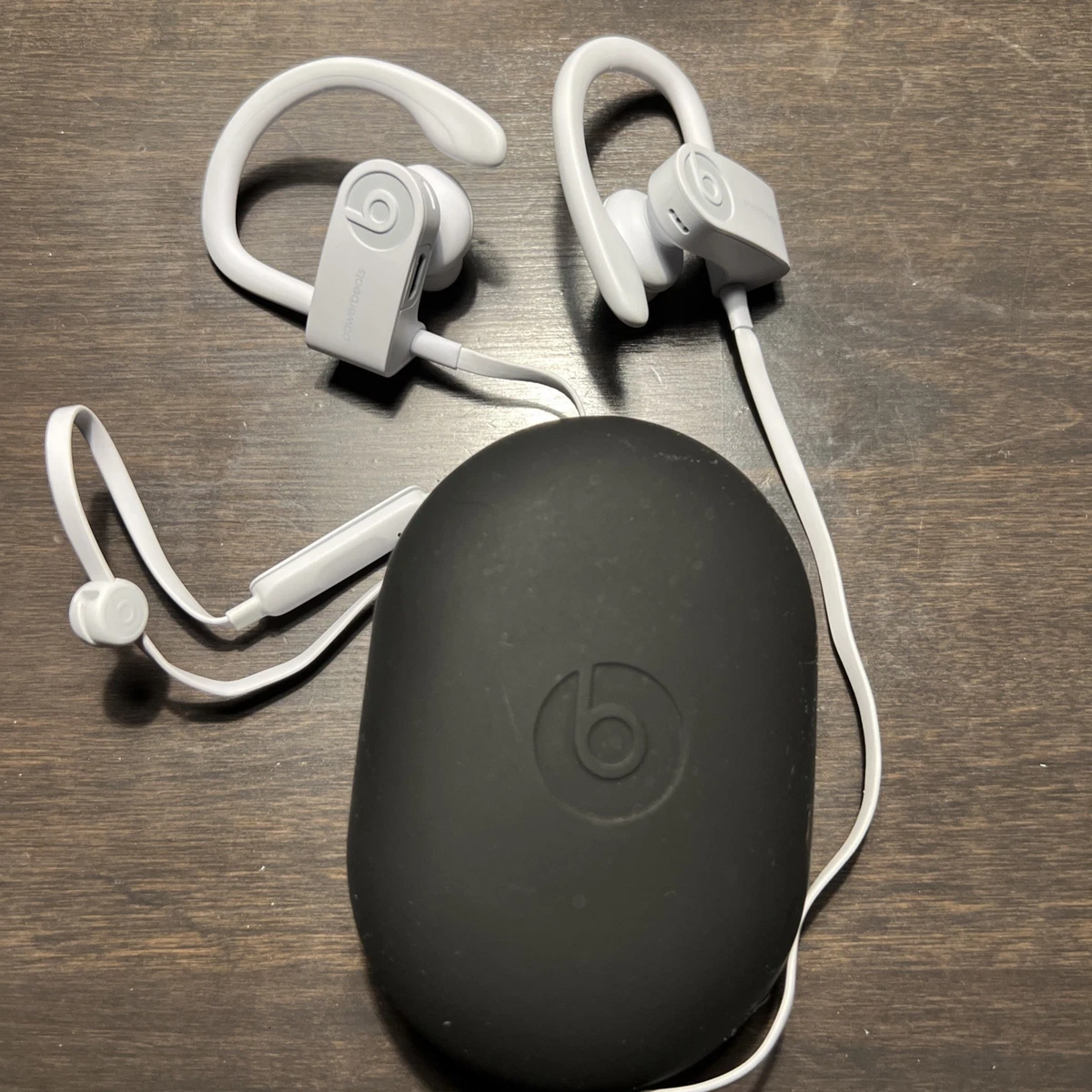 power beats3 wirelepss ホワイト Amazon.com: beats Powerbeats3 Wireless In-Ear Headphones - White