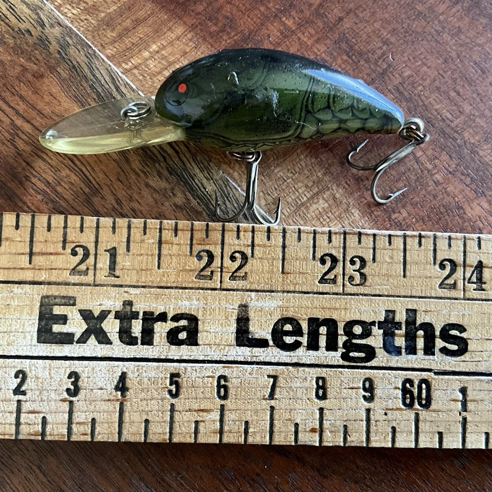 Bombardero Vintage MODELO A Crankbait • Craw Verde Oscuro • ¡Color RARO!! Foto 1 de 4