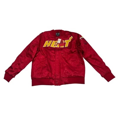 Chaqueta cortavientos M2-64 ULTRA GAME NUEVA CON ETIQUETAS Miami Heat Varsity roja pequeña Foto 1 de 4