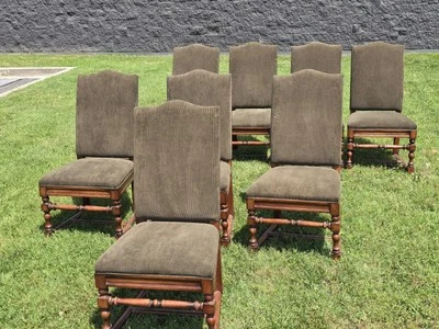 Juego de 8 sillas de comedor Ralph Lauren ARLES de HENREDON Furniture verde oliva oscuro Foto 1 de 4