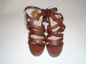 Forever 21 Brown Strap Sandals With Heel size 7.5 Womens ladies shoe NIB - Picture 1 of 4