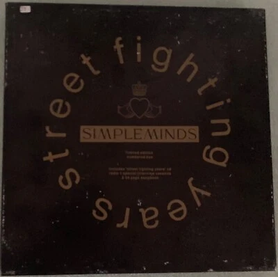 SIMPLE MINDS - STREET FIGHTING YEARS / 1-CD & 2 MC-BOX-SET & BOOKLET 1989 - Bild 1 von 3