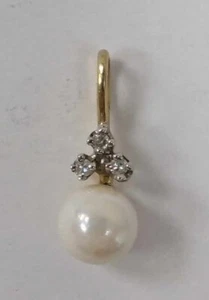14K Yellow Gold Pearl W/ Diamond Accents Pendant - Picture 1 of 5