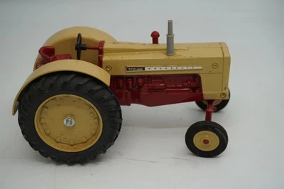 Vintage Ertl Cockshutt 570 Super Tractor Model1/16  - Image 1 of 4
