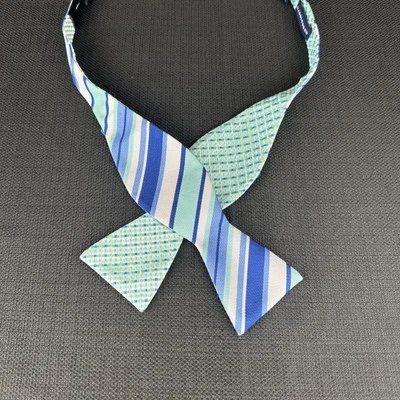 Pajarita Saddlebred azul a rayas para hombre seda mezcla de polietileno ajustable 14,5"-20"x3,25" Foto 1 de 4