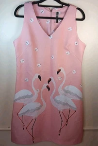 ABITO JULIAN TAYLOR blush rosa fenicottero aderente e svasato floreale scollo a V taglia 14 RETRO  - Foto 1 di 11