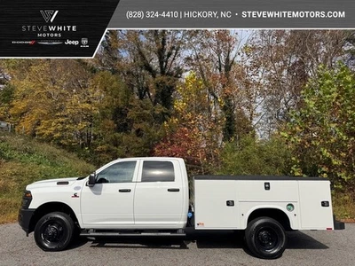 2026 Ram 3500 Chassis Tradesman Crew 4WD Cummins - Image 1 of 4