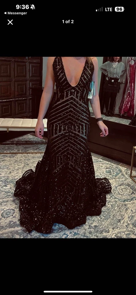 Hermoso vestido negro brillante Jovani graduación/formal. Talla 0. Excelente estado. Foto 1 de 4