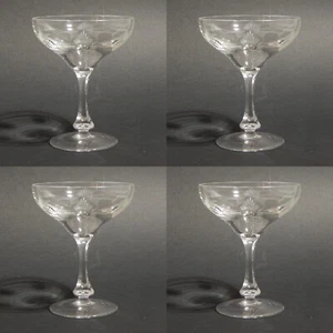 ANTICO ART DECO SET 4 CALICI COPPE CHAMPAGNE IN CRISTALLO BOEMIA INCISI E MOLATI - Imagen 1 de 8
