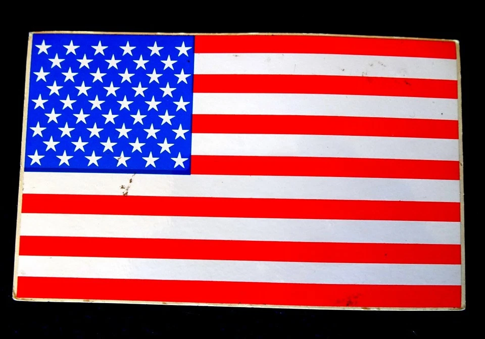 DRAPEAU US 50 ETOILES AUTOCOLLANT12 x 7 cm - Photo 1/1