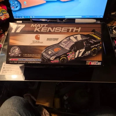 MIB 1:24 2008 Ford Fusion Matt Kenseth 17 Carhartt Action Platinum Series LTD ED - Image 1 of 4