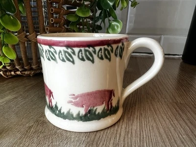 Brixton Pottery Pink Pig Small Mug – Hand Decorated UK Spongeware Cup - Image 1 of 4