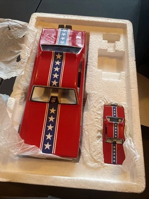 Juego de 2 plumeros Hot Wheels 1970 Legends Mongoose Dragster Funny Car Plymouth  Foto 1 de 4