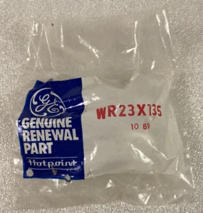 Interruptor de ventilador de refrigerador WR23X135 genuino OEM GE - Imagen 1 de 2