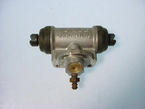 Rear Wheel Cylinder Fitting Nissan Stanza & Sentra  30-11038 - Image 1 of 1