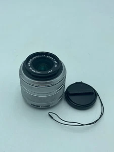 Olympus M. Zuiko Objektiv 14–42 mm F3,5–5,6 II R MSC Zoom silber MFT - Bild 1 von 3