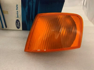 Indicatore direzione sinistro originale Ford Escort 5 MK V 91AG-13369-AA NUOVO NOS  - Immagine 1 di 4