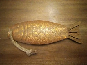 15" Madera y Metal Peces Colgante de Pared Arte Popular Rústico Cabaña Decoración de Pared - Imagen 1 de 10