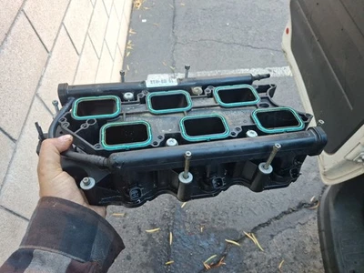  Chrysler Pacifica 2017 3,6 L colector de admisión inferior con rieles e inyectores Foto 1 de 3