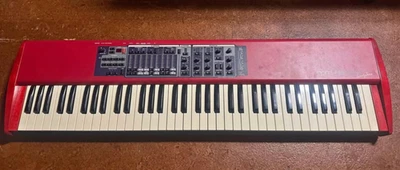 Teclado Electrónico NORD Electro 6D - Rojo (AMSNELECTRO6D73) Bueno para Usuario Foto 1 de 4