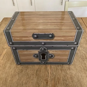 The Legend Of Zelda Prima Strategy Guides  Collector’s Chest - Box Only - Picture 1 of 9