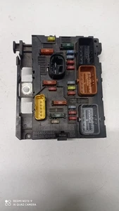 BOITIER FUSIBLE BSM L08 CITROEN C4 PICASSO 9664055680 - Imagen 1 de 3