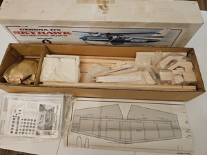 New Vintage Royal Cessna 172 Skyhawk 54" W/S Nitro R/C Model Airplane Kit - Picture 1 of 3
