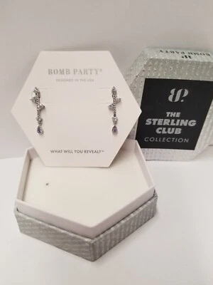 Pendientes colgantes Bomb Party "The Sterling Club" lavanda circonita cúbica plata de ley 925 Foto 1 de 4