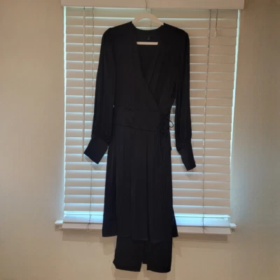 Vestido camisero asimétrico Banana Republic Lydia mediano negro satinado envolvente nuevo sin etiquetas NUEVO Foto 1 de 4