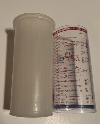 Pampered Chef Measure-All Large 2 Cup Wet Dry Liquid Solid Measuring Cup - Image 1 of 4