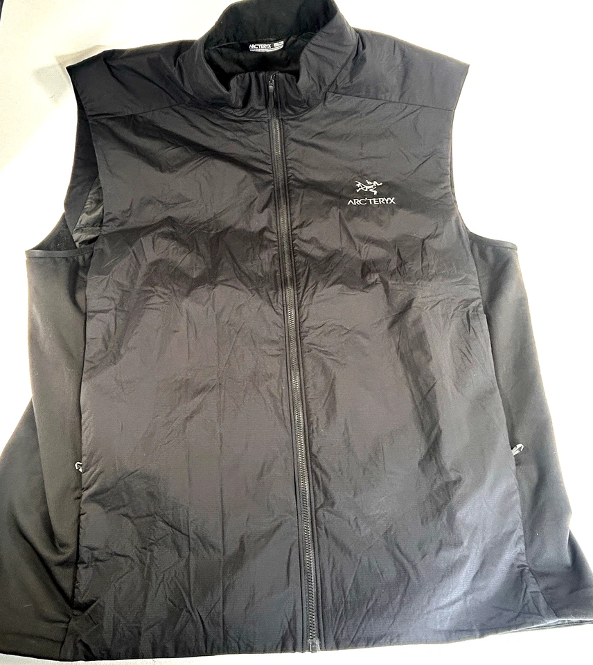 ArcTeryx Vest Mens Sz XXL Black Atom Vest M Full Zip Lightweight Hiking Outdoors - Image 1 of 4