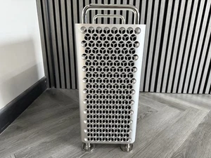Apple Mac Pro 2019 - 1TB SSD 96GB Ram - 3.3GHz 12-Core Xeon W-3235 Pro 580X 8GB - Picture 1 of 15