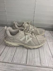NEW BALANCE Scarpa Unisex M7 / W8.5 Beige Trail Escursionismo Outdoor ML610TBC - Foto 1 di 8