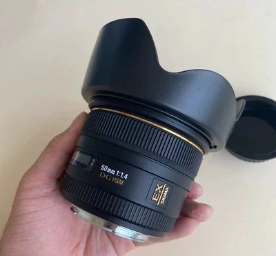 Lente automática y manual Sigma 50 mm f/1,4 EX DG HSM para montura Canon EF - 95 % nueva Foto 1 de 4