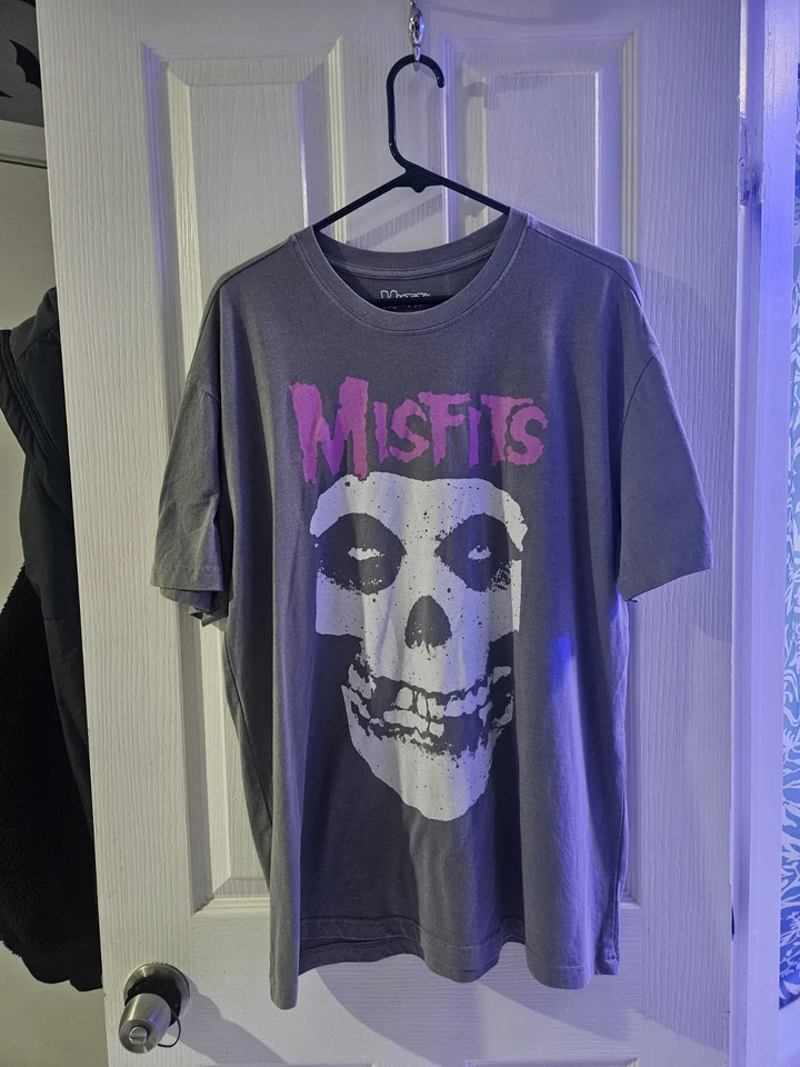 Camiseta Misfits LG Greay Manga Corta Algodón Negra Unisex Foto 1 de 4