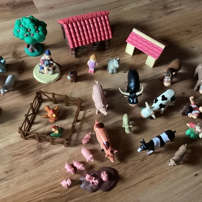 Bauernhof, mit verschiedenen Bauernhoftieren, gebraucht - Bild 1 von 4