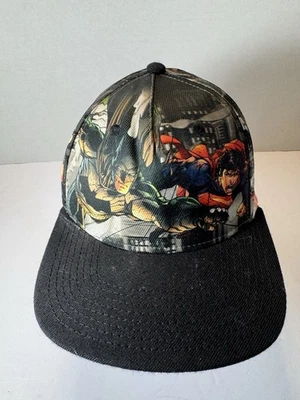 Кепка Justice League с застежкой сзади графическая - Изображение 1 из 4