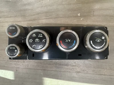 Nissan Armada Quest Titan 2005-2007 controles de clima OEM 3 enchufes 27500-ZC01A Foto 1 de 3