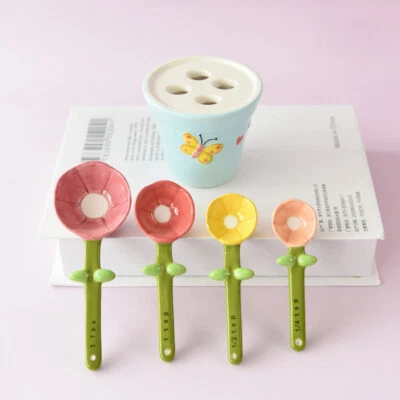5PCS/1Set Ceramic Measuring Spoons and Cup Flower Measuring Spoon with Base - Image 1 of 4