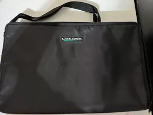 Case Logic 30/36 Cassette Tape Carry Case w/Strap - Imagen 1 de 7