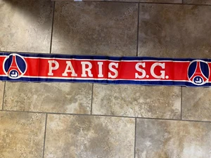 SCIARPA DI SETA VINTAGE PARIS SAINT GERMAIN OTTIME CONDIZIONI - Imagen 1 de 11